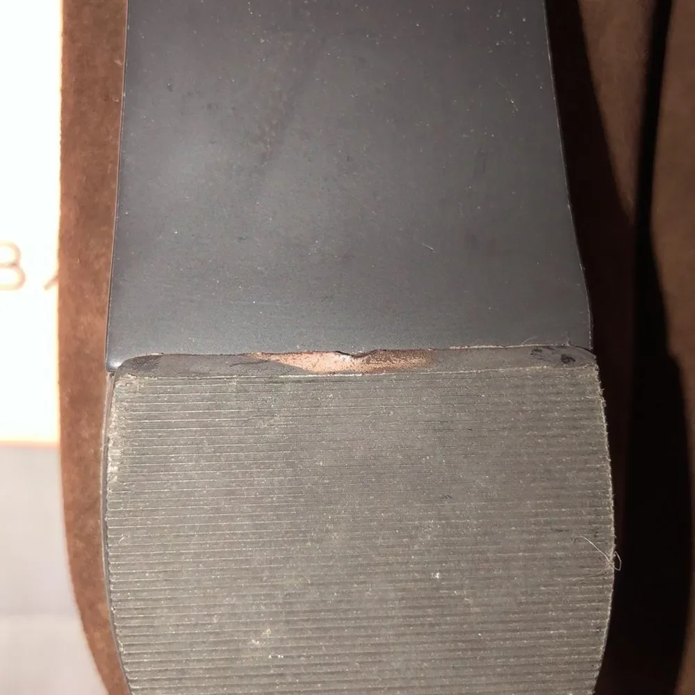 Bandolino slight wear